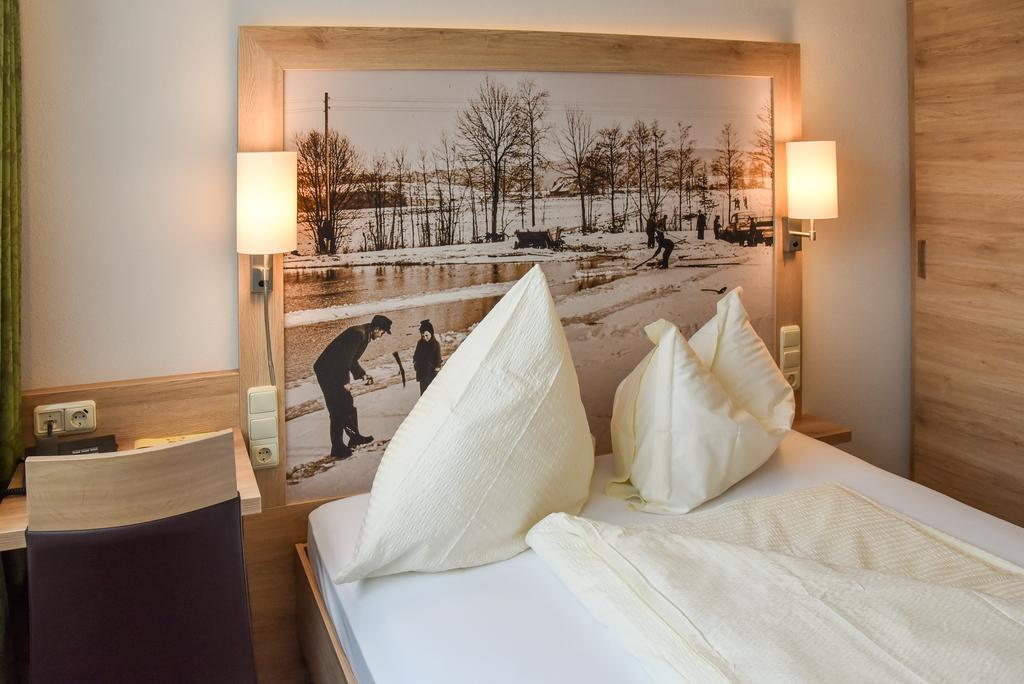 Landhotel Schnupp Neudrossenfeld Esterno foto