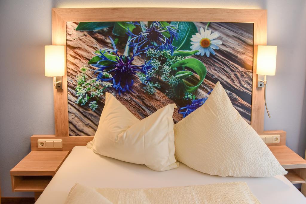Landhotel Schnupp Neudrossenfeld Esterno foto